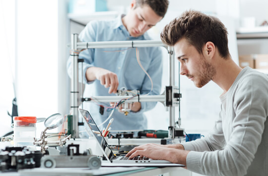 Application Engineering<br>Simulation value for product engineers and designers who need application-focused solutions
